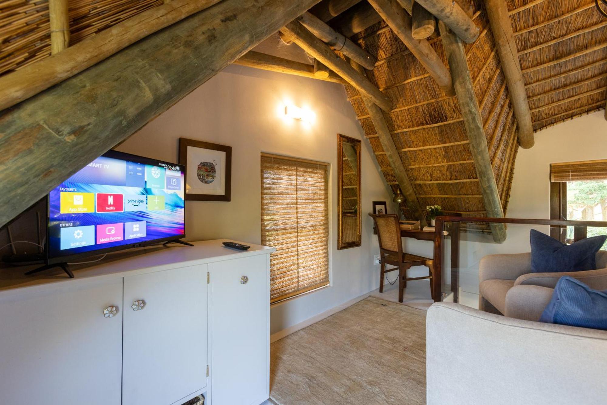 Serene, Thatched Apartment In Noordhoek, Кейптаун Екстериор снимка